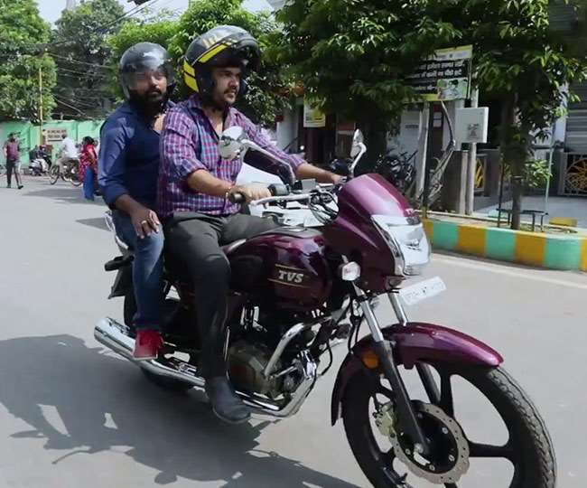 लखनऊ को गहराई से जानने और समझने के लिए Radeon Man प्रतीक राय ने काफी मदद की।