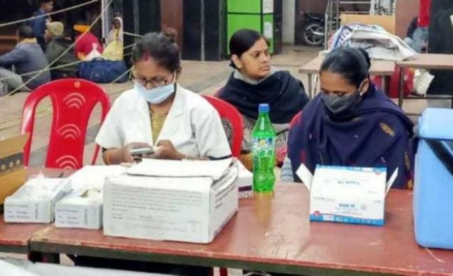 विदेशों से आए दर्जन भर लोगों का हुआ कोविड टेस्ट