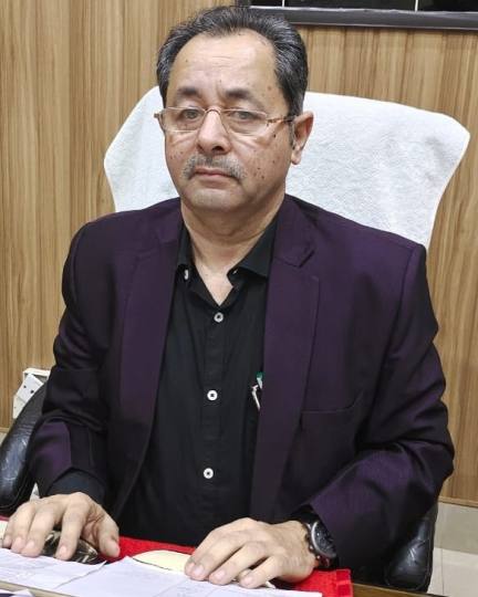 कोरोना की संभावित तीसरी लहर को रोकने के लिए टीकाकरण बहुत जरूरी
