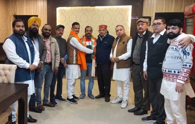 शिअद नेता राकेश गुप्ता भाजपा में शामिल