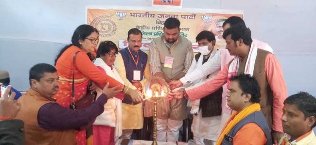 कार्यकर्ताओं की छवि ही पार्टी की असल पूंजी : भीखू भाई दलसानिया