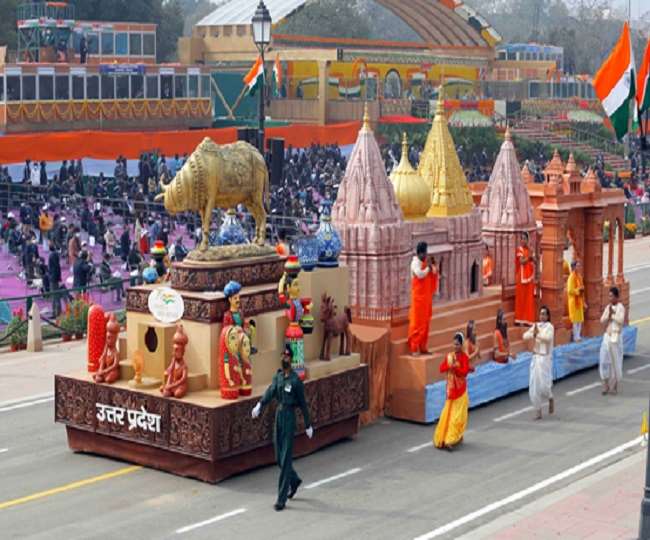 Republic Day Parade 2022: उत्तर प्रदेश को मिला सर्वश्रेष्ठ राज्य झांकी का खिताब, यहां देखें पूरी लिस्ट
