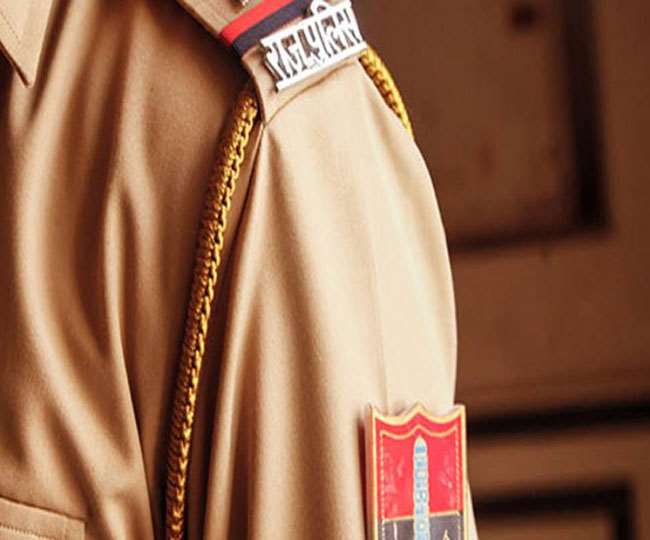 Rajasthan: उदयपुर के कोटड़ा में सामूहिक नमाज से रोकने पर पुलिस पर पथराव, चार गिरफ्तार