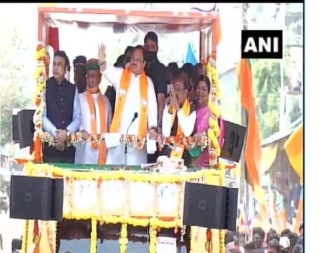 Puducherry Elections 2021: जेपी नड्डा ने पुडुचेरी के तिरुनेलौर में किया रोड शो