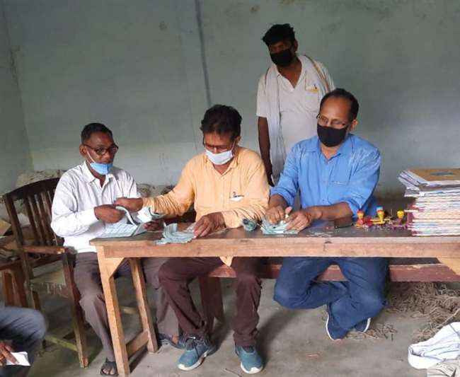 Jaunpur Panchayat Chunav Result 2021 : जनता ने गांवों के विकास के लिए चुना अपना प्रधान