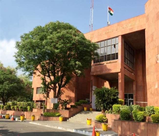 Jammu: डीएजी की हत्या मामले में जमानत अर्जी खारिज, तीनों आरोपितों को सुनाई गई है उम्र कैद की सजा