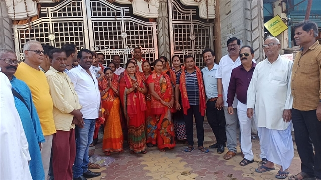खूंटी व मुरहू से 37 लोगों का जत्था अमरनाथ यात्रा पर रवाना