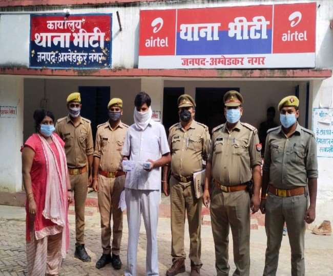 Ambedkarnagar Murder Case: अपनी आंखों के सामने कराना चाहती थी पति की हत्या, प्रेमी संग मिलकर बनाया था प्लान