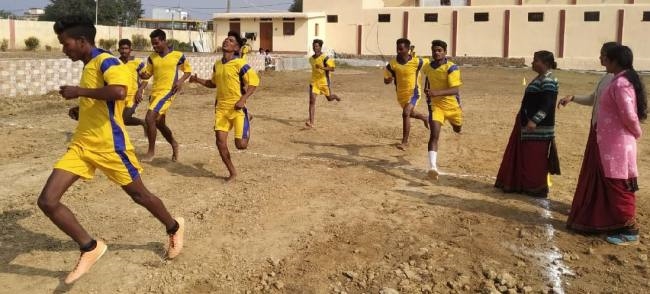 भाला फेंक में वरना संगा और कृति रूपाली लकड़ा अव्वल