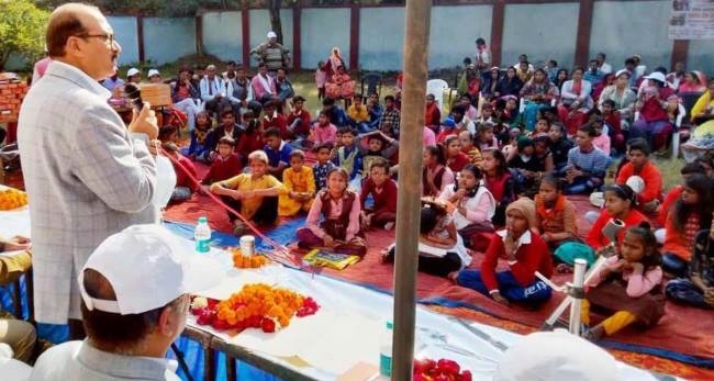 लगन से प्राप्त कर सकते हो हर लक्ष्य: डीएम