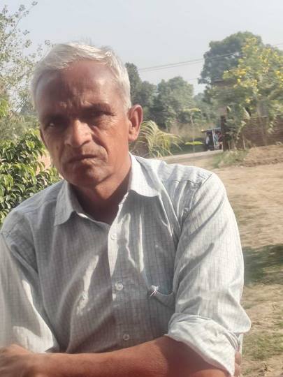 खस्ताहाल है सासनी-विजयगढ़ मार्ग, राहगीर परेशान