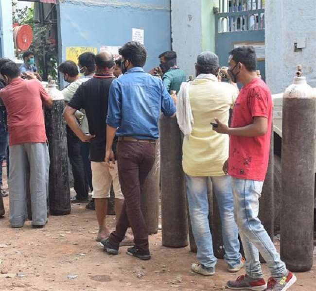 Coronavirus In Kanpur: ऑक्सीजन प्लांट के ध्वस्त सिस्टम से मरीजों की जिंदगी पर संकट