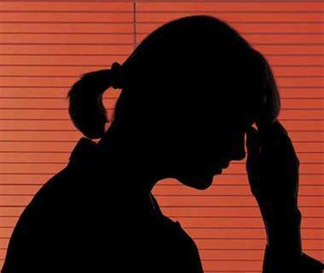 प्रेमजाल में फंसाकर किशोरी से दुष्कर्म, लड़की ने मिलना बंद किया तो अश्लील वीडियो कर दी वायरल