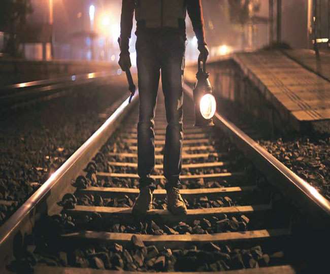 Indian Railways IRCTC: यात्रीगण कृपया ध्यान दें... बड़हिया में रुकेगी माैर्य और धनबाद-पटना स्पेशल