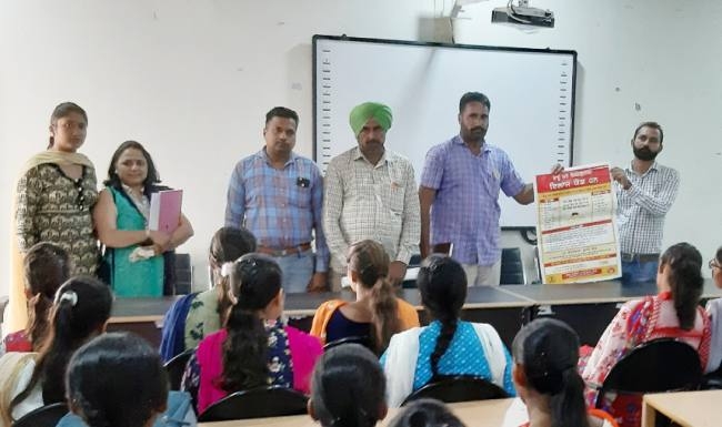 अपने आसपास सफाई का रखें ध्यान
