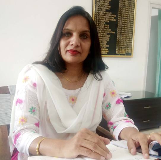 त्रिलोकचंद ने संभाला झज्जर जिला परिषद सीईओ का पद