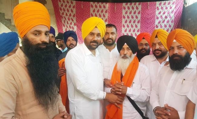 कैप्टन और बादल के खिलाफ लोगों में रोष : बैंस