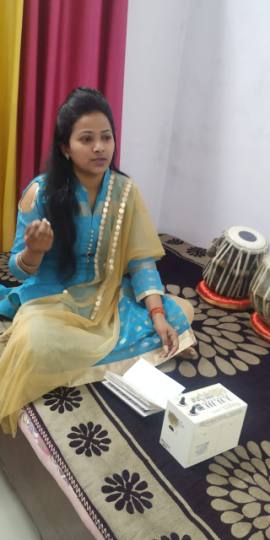 कहीं साहित्य सृजन तो कहीं संगीत की धुन