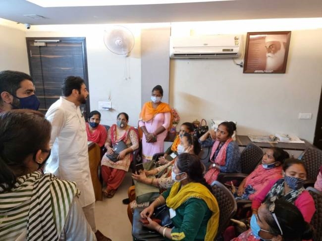 दिनभर के हाईप्रोफाइल ड्रामे के बाद निर्वाचित पार्षद
भरत गुप्ता के खिलाफ जांच शुरू