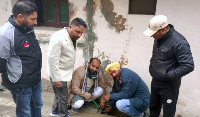 नालियों को अंडरग्राउंड के काम में धांधली का आरोप