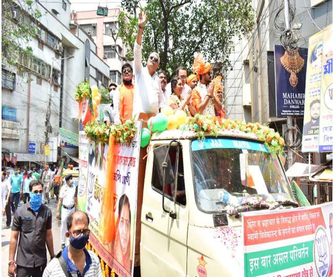 Bengal Chunav: नामांकन रैलियों में शामिल हुए केंद्रीय मंत्री शेखावत, कार्यकर्ताओं ने लगाए जय श्रीराम के नारे