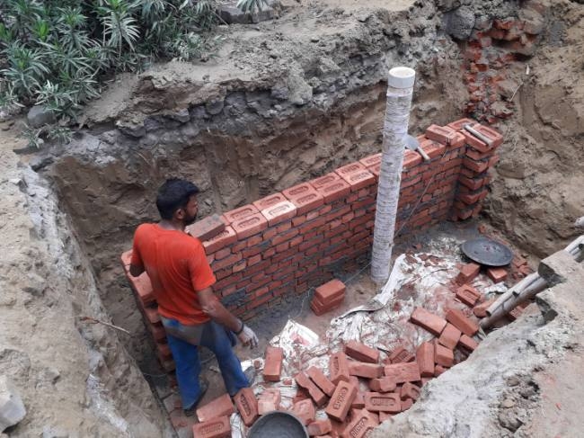 रेन वॉटर हार्वेस्टिग सिस्टम लगाने का काम शुरू
