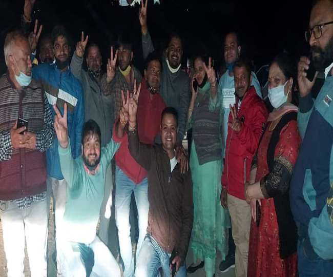 Nagar Nigam Result: पालमपुर में कांग्रेस की बड़ी जीत, भाजपा प्रत्याशी कितने मतों से पिछड़े, देखिए आंकड़े