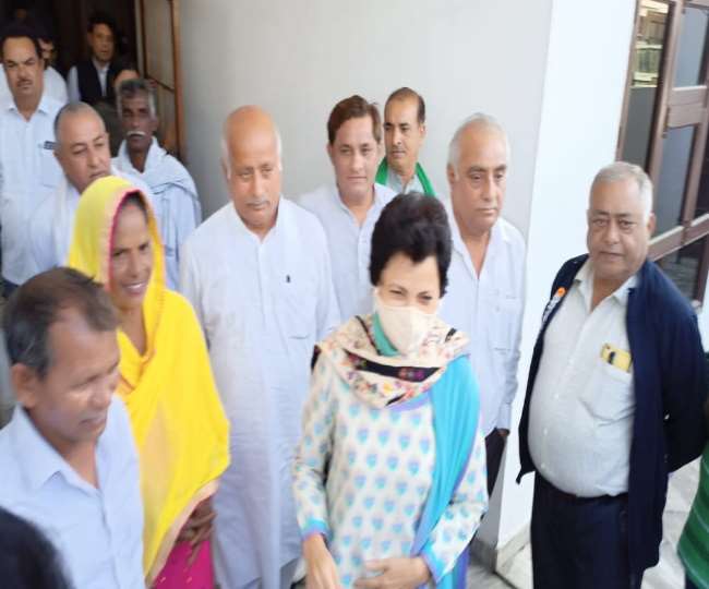 Ellenabad By Poll: हार पर कांग्रेस का मंथन, सैलजा ने कहा हुड्डा साहब तो मीटिंग बुलाते रहते हैं