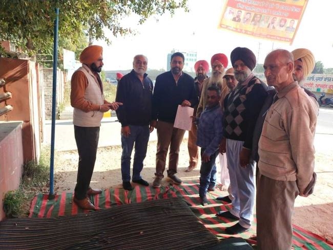 जनरल कैटेगरी एकता संगठन ने
एसडीएम को सौंपा मांगपत्र