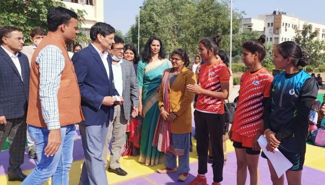 अंतर महाविद्यालय कबड्डी प्रतियोगिता में यदुवंशी कालेज महेंद्रगढ़ प्रथम