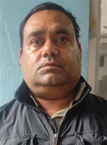 विधायक विजय मिश्रा के ब्लाक प्रमुख भतीजे को भेजा जेल, मनीष मिश्रा को पुलिस ने अदालत में किया पेश