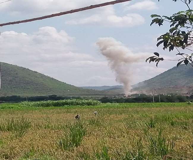 आंध्र प्रदेश: खदान विस्फोट में मारे गए मजदूरों के परिजनों को 10-10 लाख रुपये की सहायता का एलान