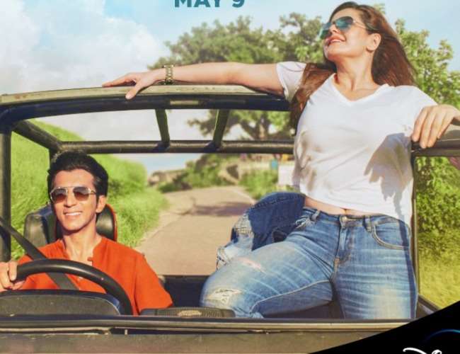 Hum Bhi Akele Tum Bhi Akele Review: समलैंगिक किरदारों की 'जब वी मेट' है ज़रीन ख़ान और अंशुमन झा की 'हम भी अकेले तुम भी अकेले'