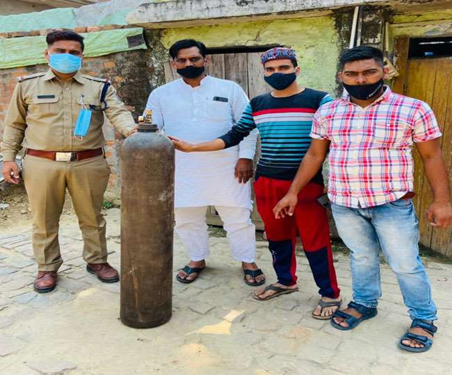 मित्र पुलिस ने बचाई महिला की जान, ऑक्सीजन सिलिंडर कराया उपलब्ध