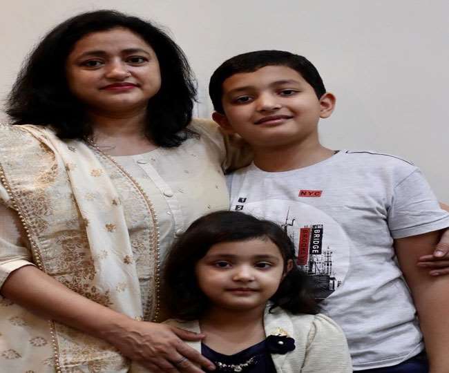 Happy Mothers Day 2021: बच्चों के साथ शहरवासियों की सुरक्षा की जिम्मेदारी निभा रहीं एसपी सिटी