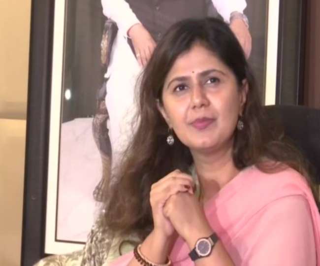 Maharashtra: पंकजा मुंडे बोलीं, प्रीतम मुंडे और मैंने कभी मंत्रीस्तरीय बर्थ की मांग नहीं की