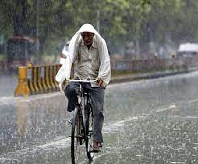 बदला मौसम का मिजाज; कैमूर में बारिश से लोगों को दिलाई गर्मी से राहत, मगर शहर का हो गया ऐसा हाल