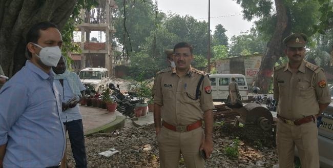 शिकायतों के समाधान संग रखें संतुष्टि का भी ध्यान