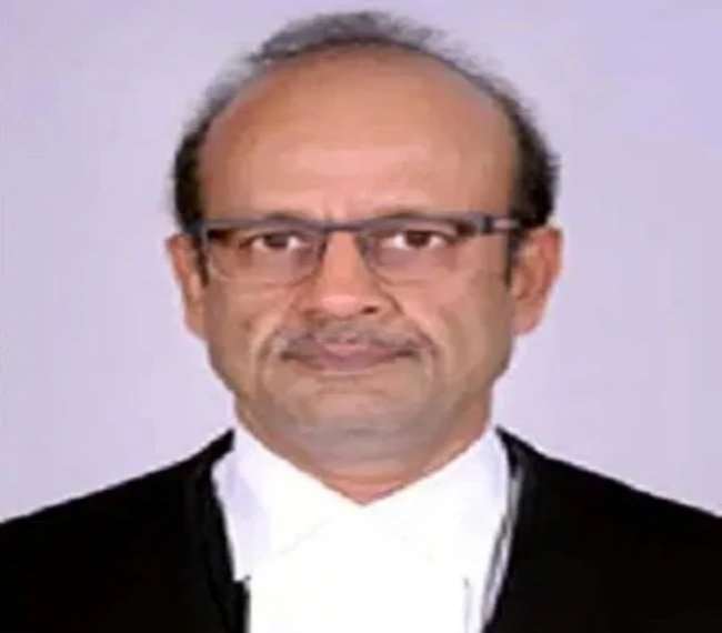 Jammu Kashmir : जानिए नए Chief Justice ने क्यों कहा, सरकारी अफसरों को कुंभकर्णी नींद से जगाना होगा