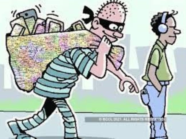 ब्रह्मापुरा में रेलकर्मी के बंद क्वार्टर से चोरी