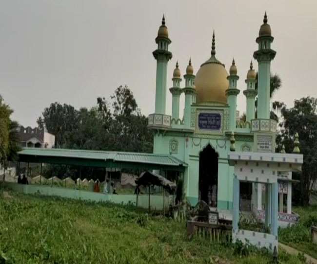 Bengal Chunav: इस बार बंगाल के चुनावी युद्ध में किसे मिलेगी फुरफुरा शरीफ दरगाह की दुआ? सबकीं नजरें टिकीं