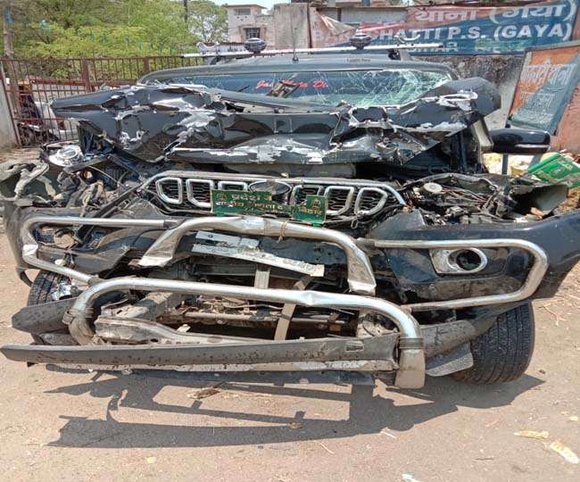 Big Accident: पश्चिम बंगाल से औरंगाबाद जा रही स्कॉर्पियो ने ट्रक में मारी जोरदार टक्कर, दो की मौत