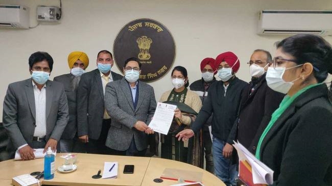 नवांशहर सिविल अस्पताल को बेहतर सेवाओं के लिए मिला क्वालिटी प्रमाण पत्र