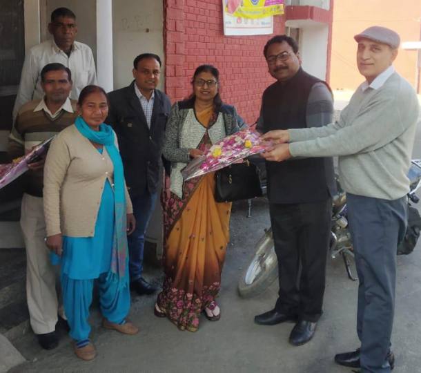 नरवाना भगवती क्लब को सिविल सर्जन ने किया सम्मानित