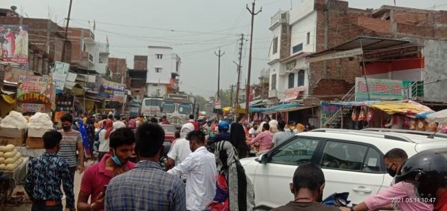 बाजारों में लापरवाही, कैसे टूटेगी कोरोना की चेन