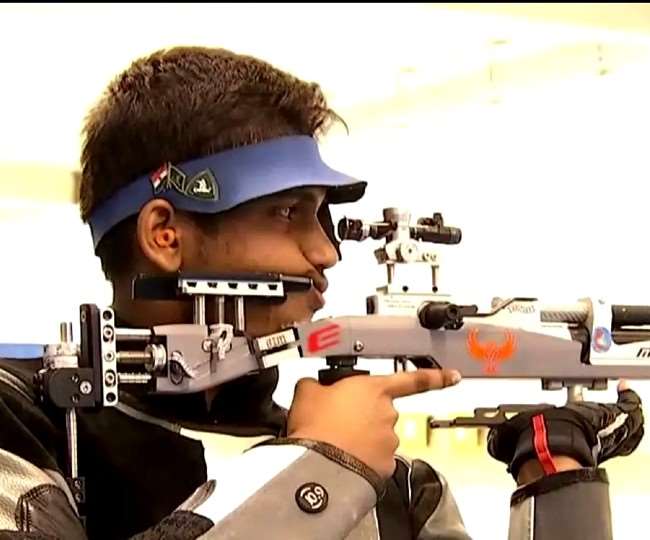 Junior World Cup: रुद्रांक्ष और अभिनव पुरुष 10 मीटर एयर राइफल में पहले दो स्थान पर