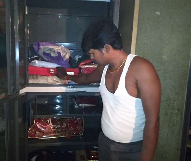 औरैया में पुलिस गश्त बनी रही और चोरों ने तीन घरों को बनाया निशाना, लाखों की चोरी
