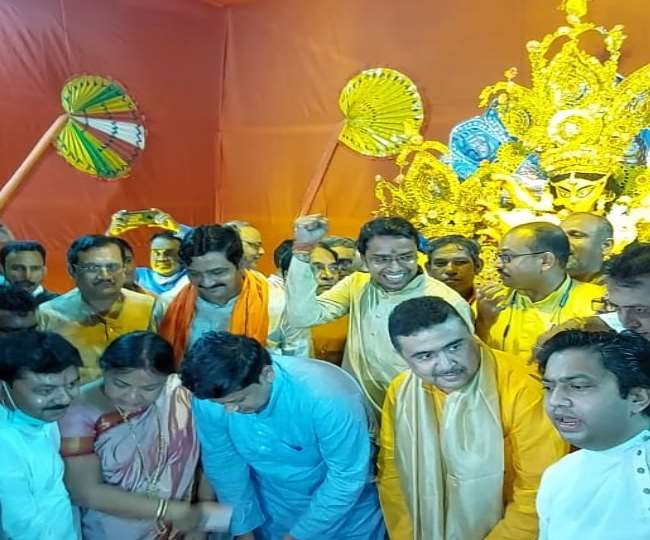 Bengal Durga Puja: सुवेंदु और सुकांत ने ममता सरकार पर बोला हमला, कहा-‘सनातन धर्म का किया जा रहा अपमान’
