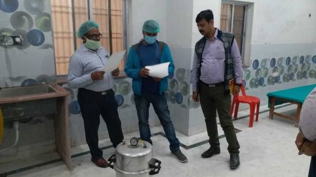 सदर अस्पताल समेत दो निजी आई हास्पिटल में जांच