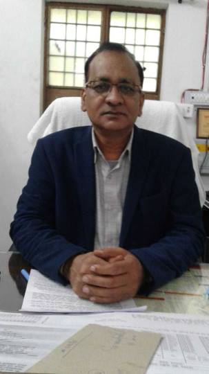 महंगाई के बाद भी बढ़ती जा रही शराब की बिक्री